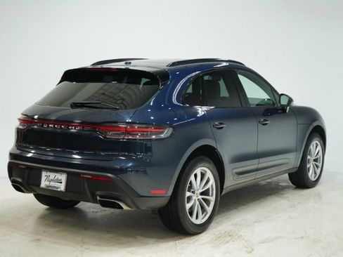 Used 2022 Porsche Macan image 7