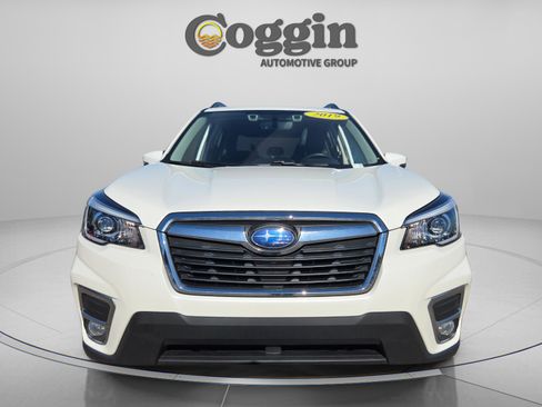 Used 2019 Subaru Forester Limited w/ Popular Package #3 image 9