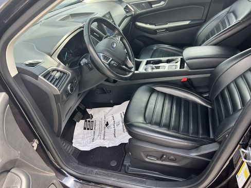 Used 2024 Ford Edge SEL AWD/4WD image 16