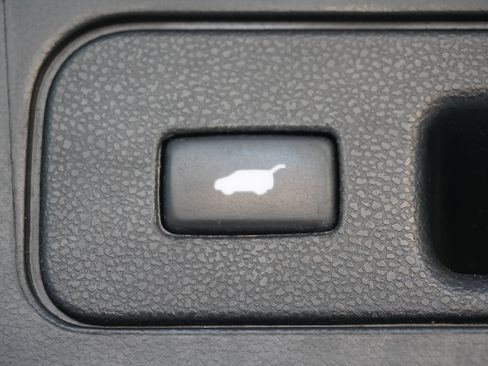 Used 2015 Honda Pilot Touring image 28