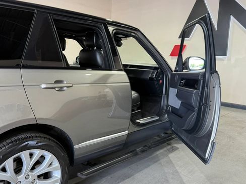 Used 2019 Land Rover Range Rover Supercharged AWD/4WD image 16