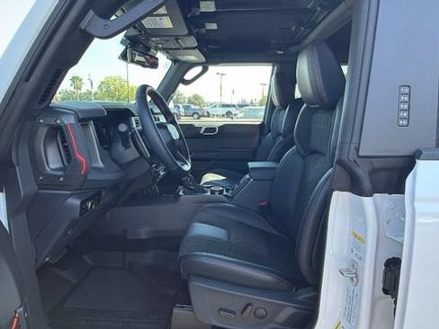 New 2026 Ford Bronco Raptor w/ Interior Carbon Fiber Pack AWD/4WD image 32