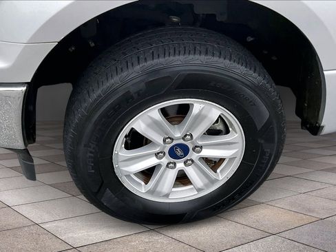 Used 2018 Ford F150 XLT AWD/4WD image 9