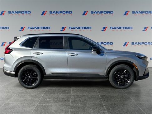 Used 2024 Honda CR-V Sport image 6
