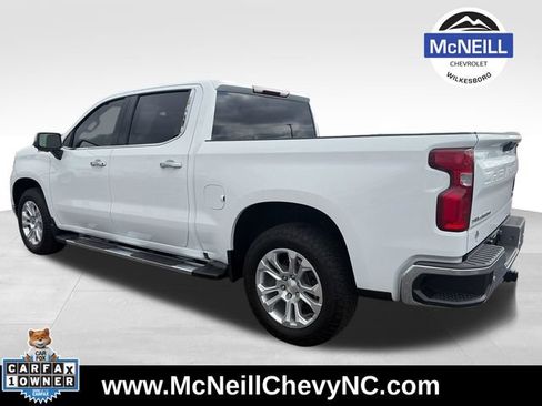 Used 2023 Chevrolet Silverado 1500 LTZ w/ Z71 Off-Road Package AWD/4WD image 6