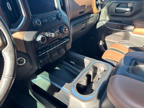 Used 2020 Chevrolet Silverado 3500 High Country w/ Z71 Off-Road Package AWD/4WD image 13