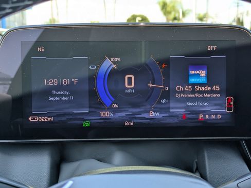 Used 2026 Chevrolet Equinox EV LT image 20