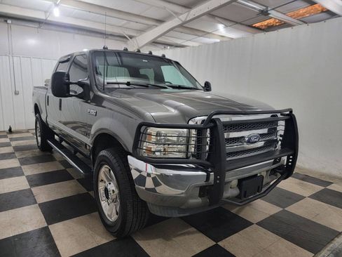 Used 2002 Ford F250 Lariat AWD/4WD image 4