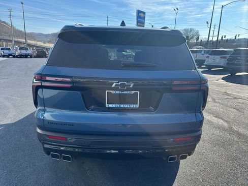 Certified 2024 Chevrolet Traverse LT w/ Midnight/Sport Edition image 4