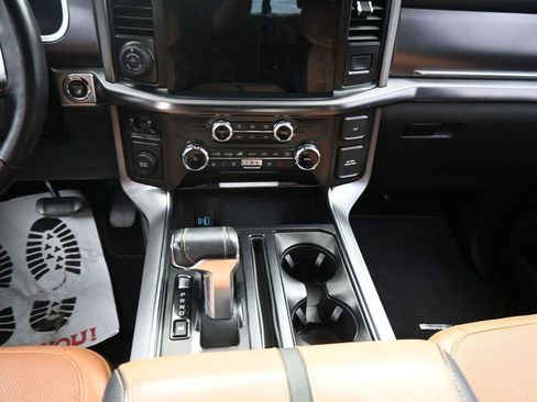 Used 2022 Ford F150 Platinum w/ Equipment Group 701A High RWD image 9