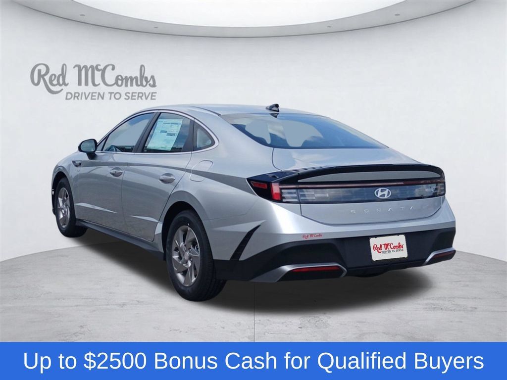 New 2026 Hyundai Sonata SE FWD image 4
