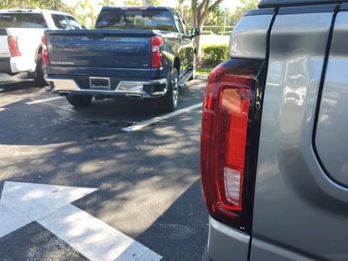 Certified 2024 GMC Sierra 1500 SLT w/ SLT Premium Package AWD/4WD image 27