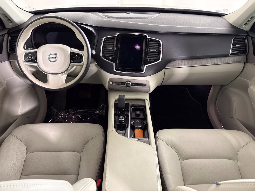 Used 2023 Volvo XC90 B6 Plus w/ Protection Package Premier AWD/4WD image 14