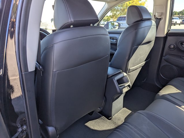 Used 2025 Honda HR-V EX-L image 24