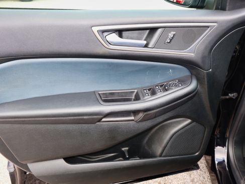 Used 2022 Ford Edge SEL w/ Sport Appearance Package image 15