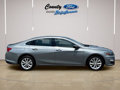 Used 2024 Chevrolet Malibu LT FWD image 8