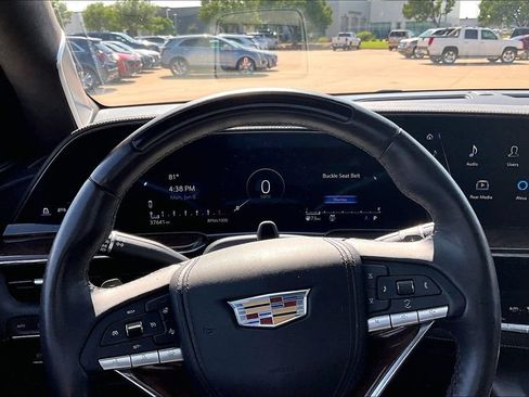 Used 2023 Cadillac Escalade ESV Sport Platinum w/ LPO, ONYX Package AWD/4WD image 22