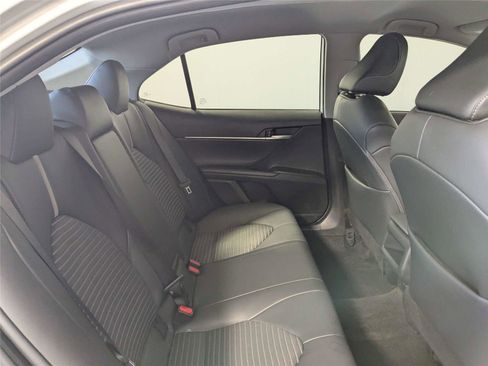 Used 2024 Toyota Camry SE w/ Convenience Package image 27