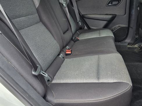 Used 2021 Nissan Rogue S AWD/4WD image 18