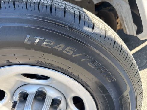 Used 2023 GMC Savana 2500 w/ Driver Convenience Package image 24