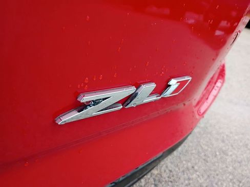 Used 2022 Chevrolet Camaro ZL1 RWD image 11
