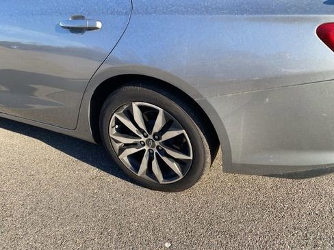 Used 2023 Chevrolet Malibu RS image 8