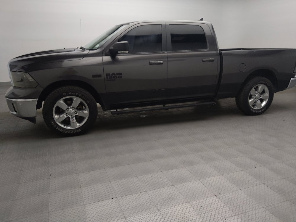 Used 2019 RAM 1500 Big Horn RWD image 2