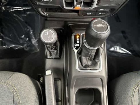 New 2025 Jeep Gladiator Sport image 24