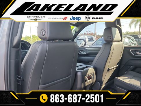 Used 2022 Chevrolet Tahoe RST w/ Luxury Package RWD image 13