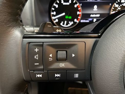 Certified 2023 Nissan Rogue SV w/ SV Premium B Package AWD/4WD image 14