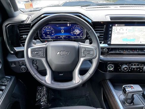 Used 2023 Chevrolet Silverado 1500 LT Trail Boss image 5