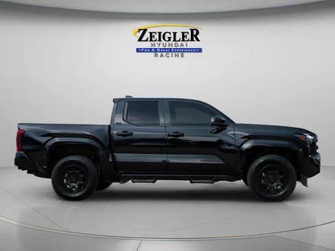 Used 2025 Toyota Tacoma SR5 w/ Blackout Plus Package (GST) AWD/4WD image 8