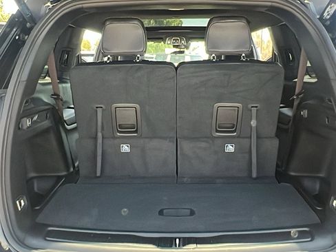 New 2025 Jeep Grand Cherokee L Limited w/ Luxury Tech Group II image 12