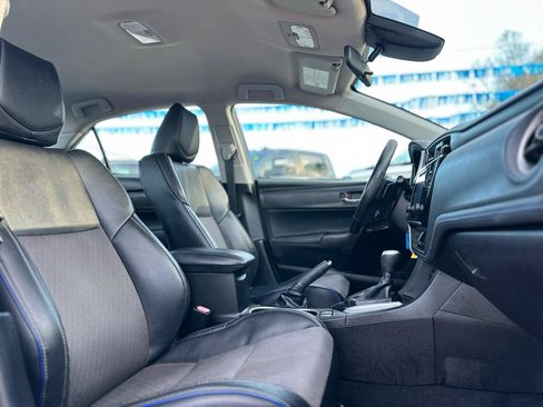 Used 2017 Toyota Corolla LE FWD image 18