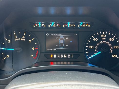Used 2017 Ford F150 XL w/ Equipment Group 101A Mid AWD/4WD image 38