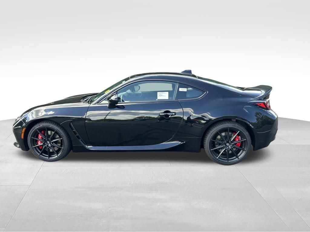 New 2026 Toyota GR86 Premium RWD image 2