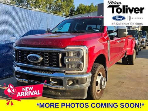 Used 2023 Ford F350 Lariat w/ Lariat Ultimate Package AWD/4WD image 1