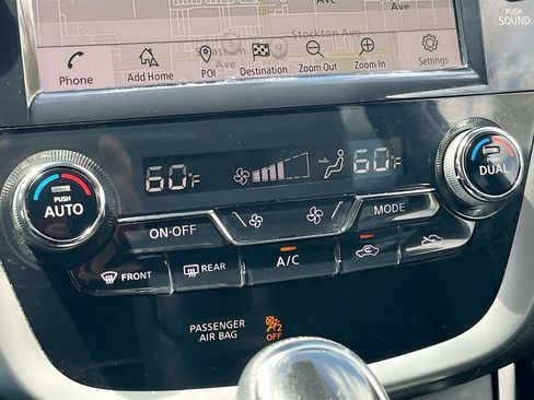 Used 2024 Nissan Murano SL FWD image 16