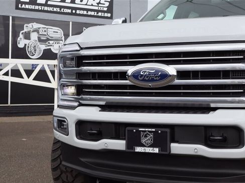 Used 2025 Ford F350 Platinum w/ Platinum Plus Package AWD/4WD image 10