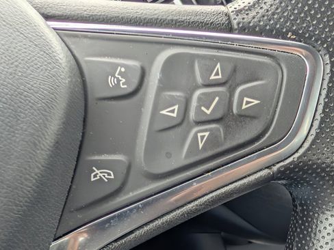 Used 2023 Chevrolet Malibu LT image 22