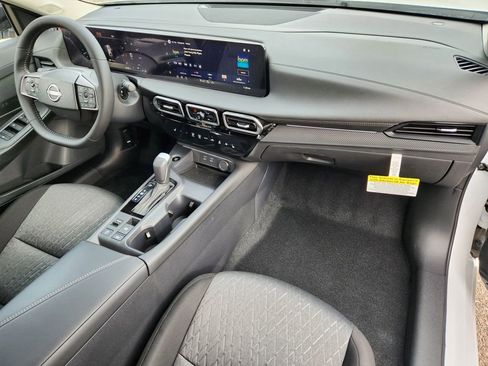 New 2026 Nissan Sentra SV w/ SV Convenience Package FWD image 14