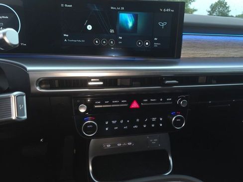 New 2026 Hyundai Ioniq 9 SEL image 11