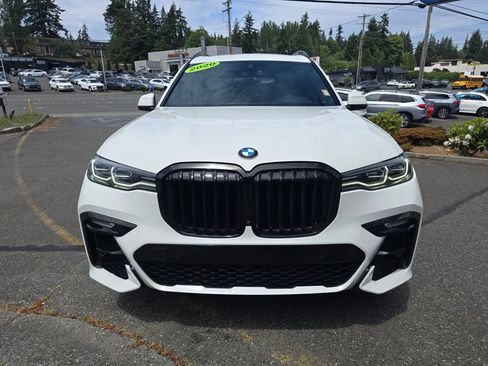 Used 2020 BMW X7 xDrive40i w/ M Sport Package AWD/4WD image 2