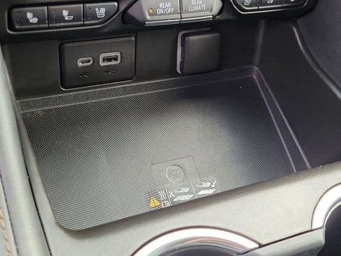 Used 2022 Chevrolet Tahoe High Country image 33