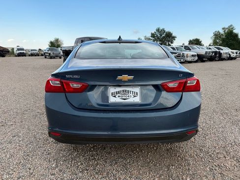 Used 2025 Chevrolet Malibu LT FWD image 9