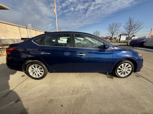 Used 2019 Nissan Sentra SV image 8