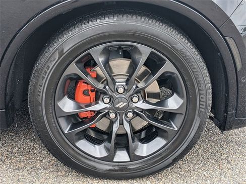 Certified 2022 Dodge Durango R/T w/ Hemi Orange Plus Package image 9