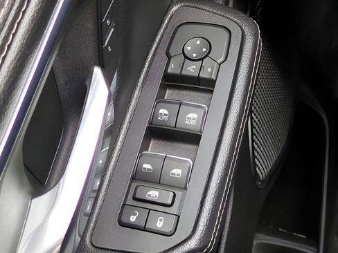 Used 2025 RAM 1500 Laramie w/ Sport Appearance Package image 22