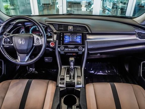 Used 2018 Honda Civic EX-T image 3