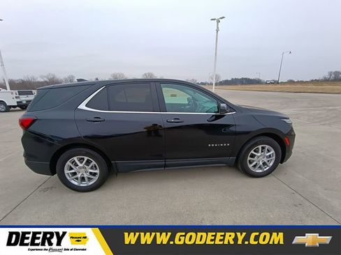 Used 2023 Chevrolet Equinox LT w/ Driver Convenience Package FWD image 1